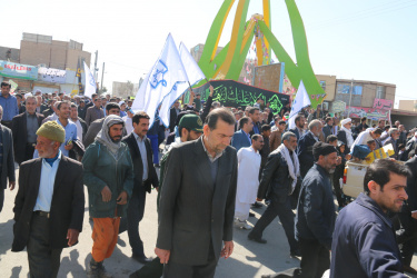 حضور پر شور مجموعه دانشگاه علوم پزشکی زابل هم پای مردم سیستان در راهپیمایی  یوم الله ۲۲ بهمن