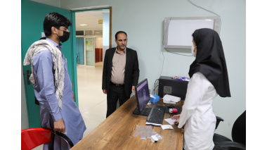 بازدید شبانه رئیس دانشگاه علوم پزشکی زابل از بیمارستان امیرالمؤمنین علی(ع) همزمان با افزایش موارد آنفلوانزا
